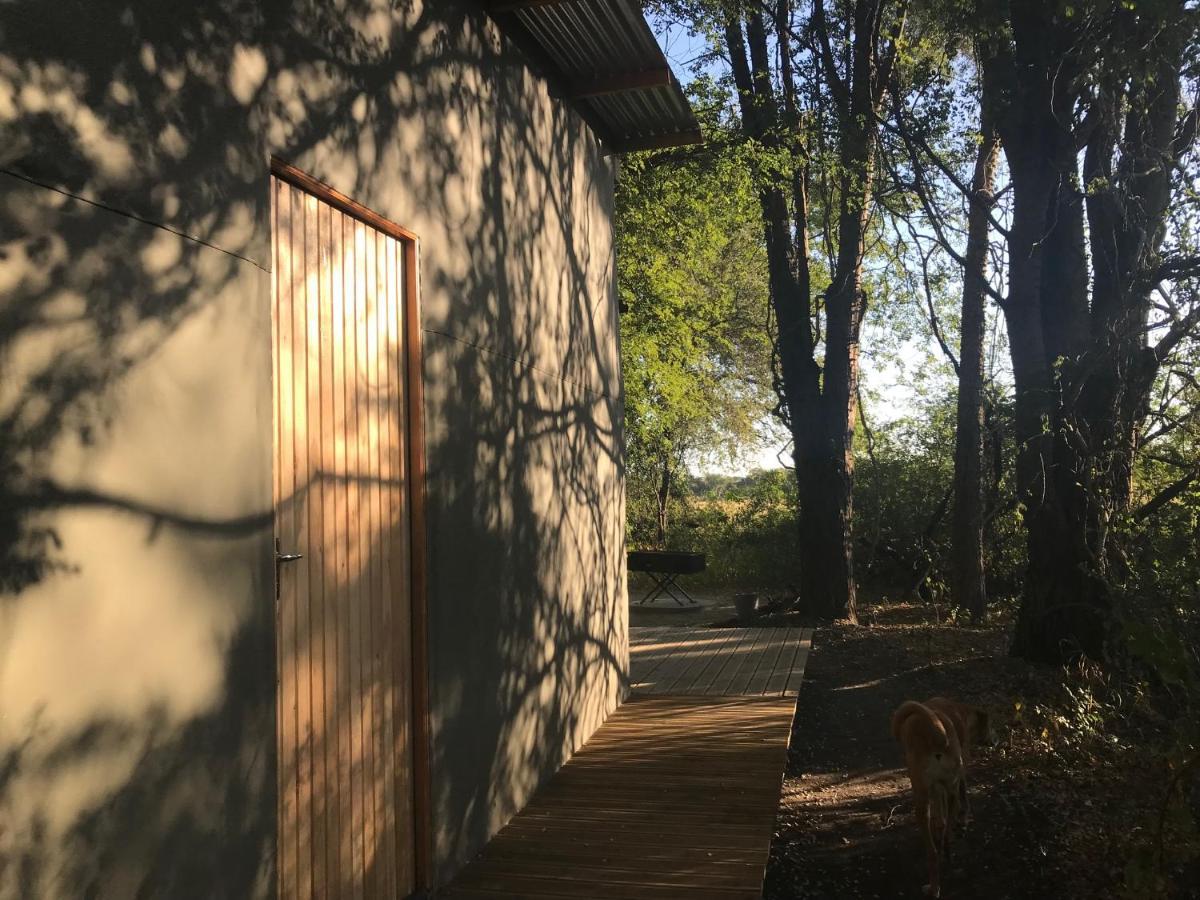 Phazama Farm Villa Maun Exteriör bild